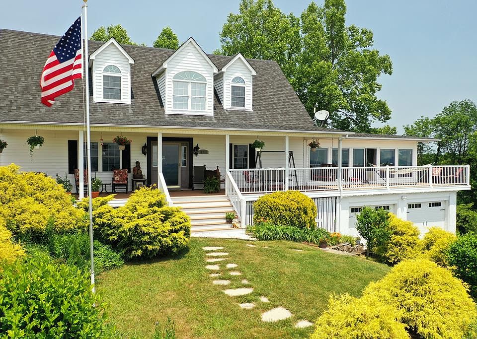 352 Dogwood Rdg, Fancy Gap, VA 24328 Zillow