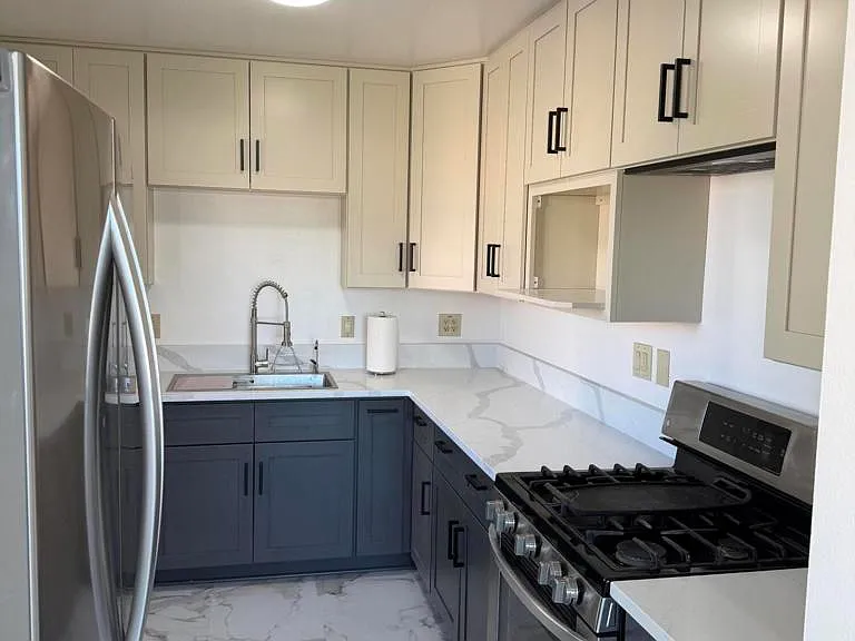 826 Camelia Dr — Photo 8