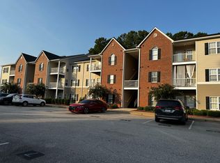 635 Marshtree Ln UNIT 106, Fayetteville, NC 28314