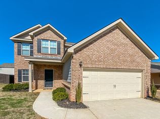 2664 Calvary Dr, Hampton, GA 30228
