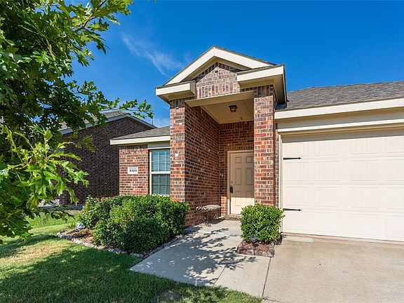 4th image of 2124 Shady Glen Trl