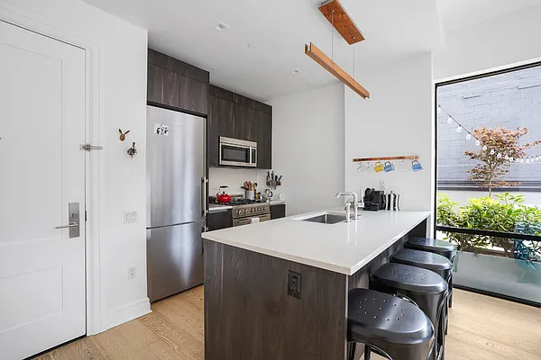 Rented by Modern Spaces | media 5