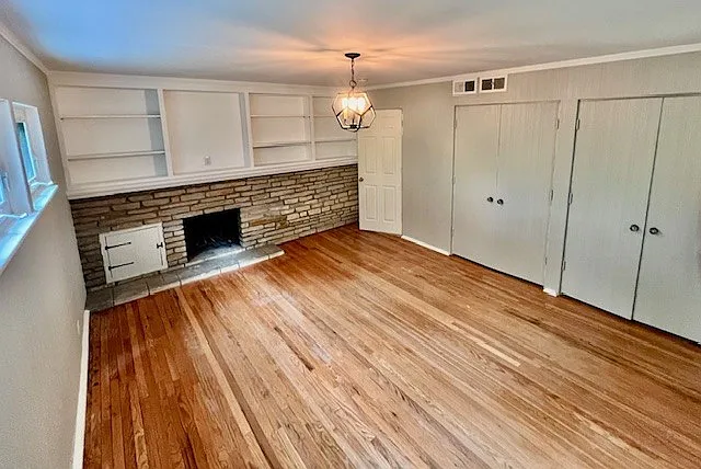 4827 N Knoxville Ave — Photo 8
