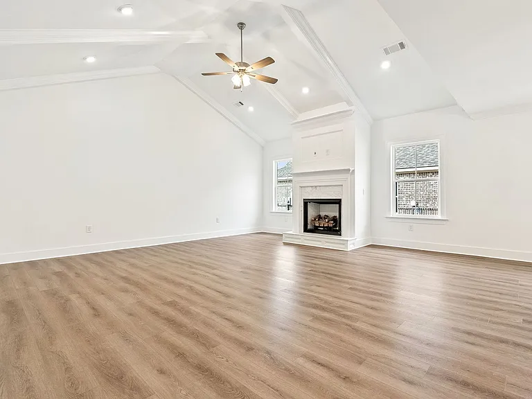 1851 Hidden Lakes Dr #1851 — Photo 3