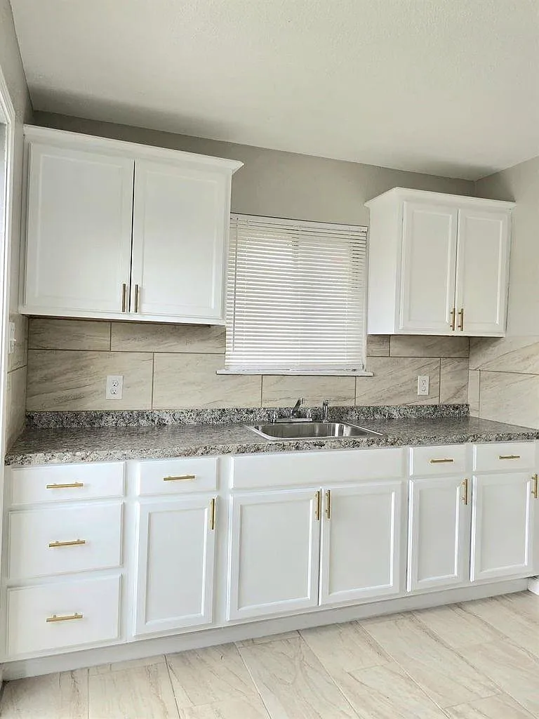 2 bed, 1.0 bath, 800 sqft, $950 — Photo 4