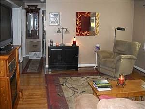 5th image of 121 Meadow Lea Dr