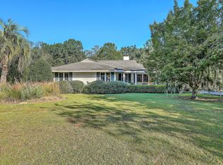 1320 S Edgewater Dr, Charleston, SC 29407