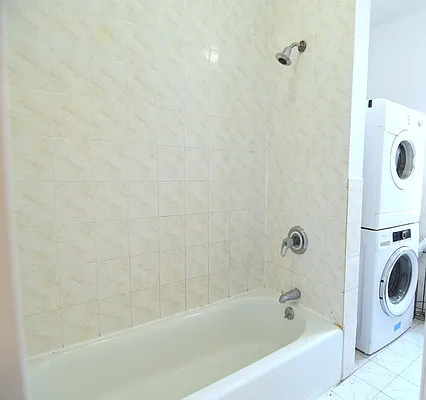 Rented by Manhattan Spaces | media 18