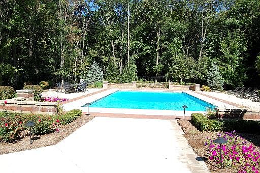 2nd image of 12740 Brighton Ct