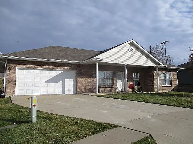 1st image of 2606 Grand Banks Dr