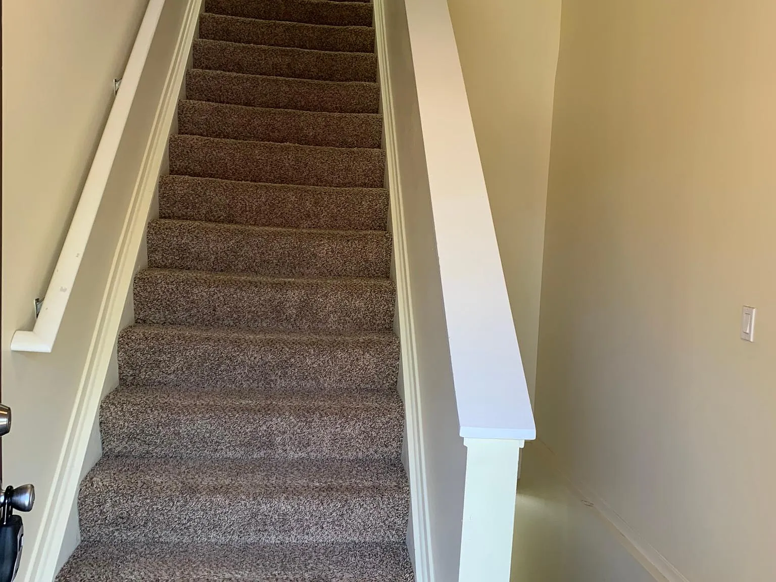 6680 Ridgefield Cir — Photo 4