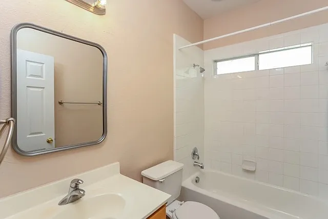6115 Briscoe Leaf — Photo 8