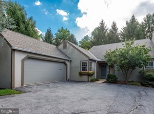 1979 Meadow Ln, Wyomissing, PA 19610