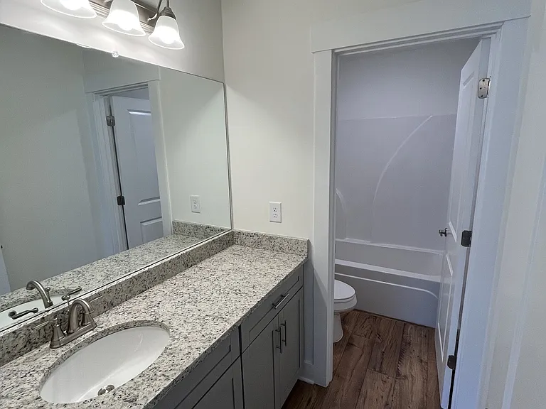 2043 Blueberry Ln — Photo 14