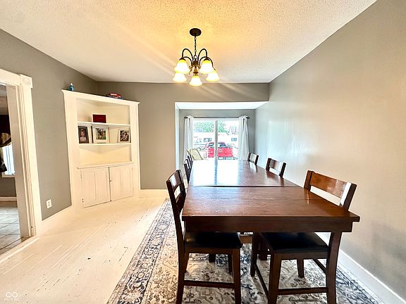 4th image of 206 Whitlock Ave