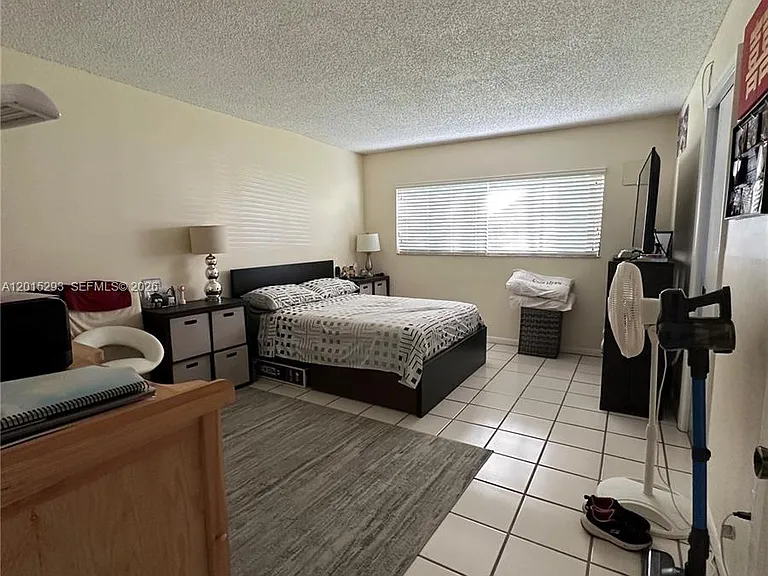8024 SW 107th Ave #111 — Photo 5