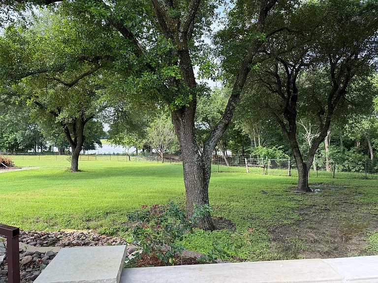2453 Bottoms East Rd — Photo 44
