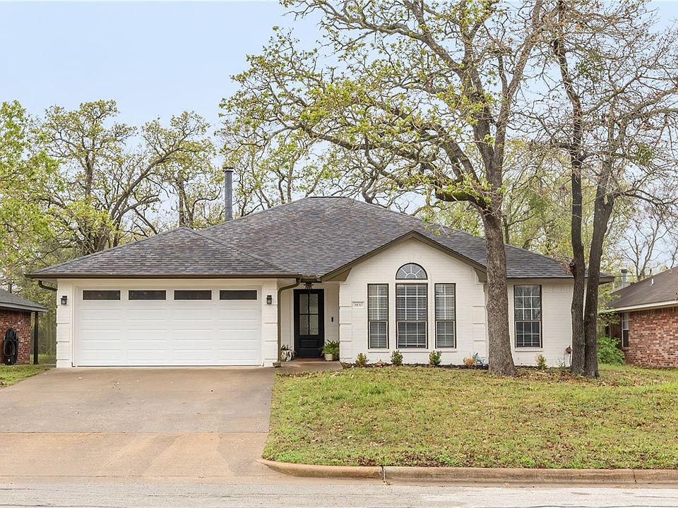 1st image of 3830 Stony Creek Ln