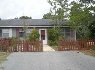 127 Christa Dr, Wilmington, NC 28409
