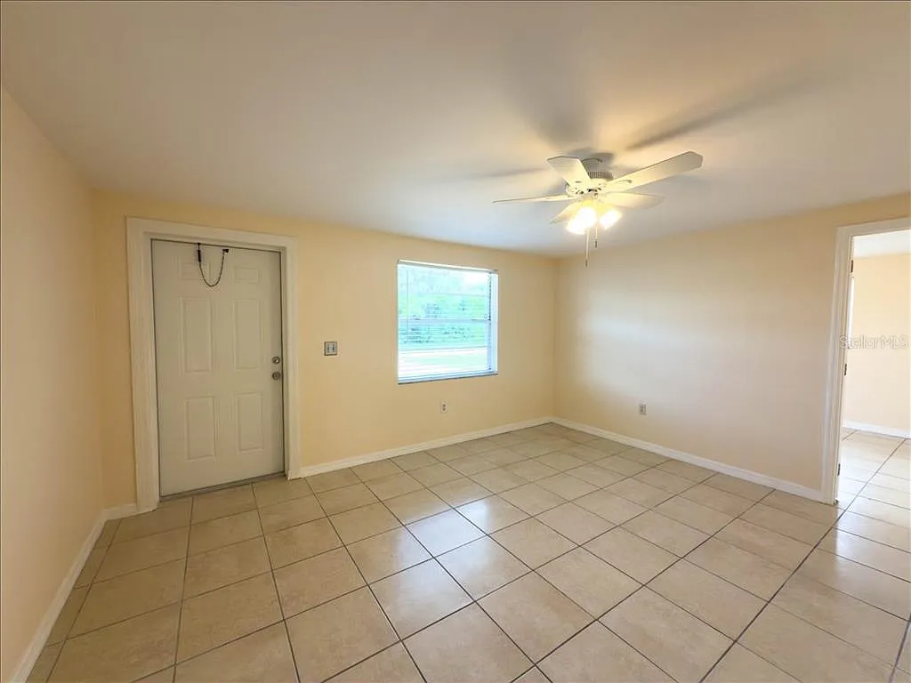 2 bed, 1.0 bath, 750 sqft, $1,175 — Photo 4