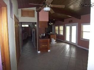 401 N 3rd St, Jacksboro, TX 76458