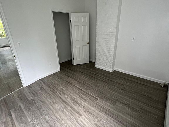4th image of 217 Benziger Ave Floor 2
