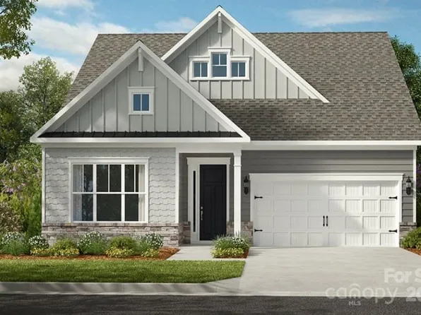 124 Goorawing Ln, Mooresville, NC 28115