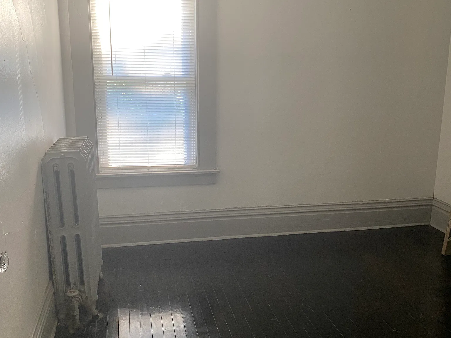 3 bed, 1350 sqft, $1,150 — Photo 4