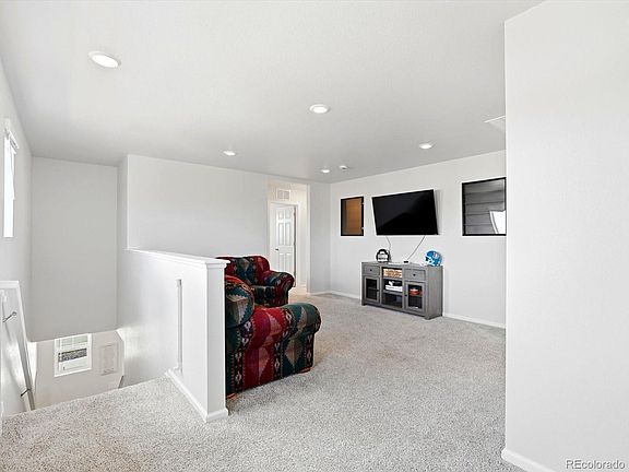 2nd image of 603 97th Avenue