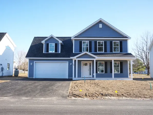 13 Intrepid St, Brunswick, ME 04011
