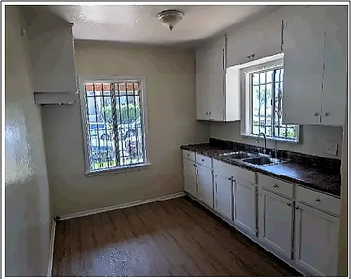 929 Enterprise Ave Photo 1