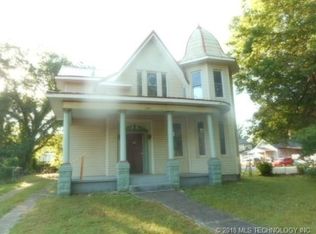 1204 Locust St, Muskogee, OK 74403