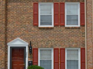 206 Georgetown Dr, Athens, GA 30605