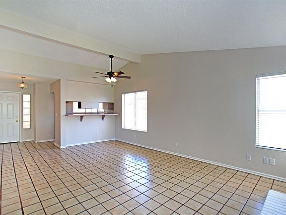 4th image of 8304 Palmada Dr