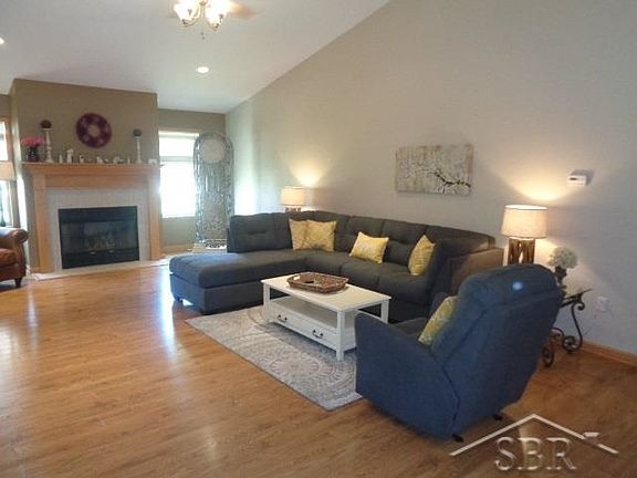 5th image of 1592 Palomino Dr