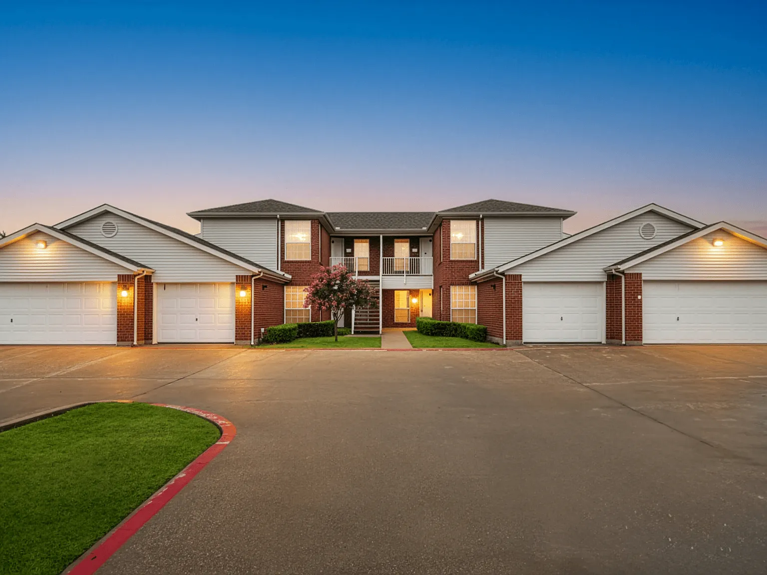 Residences at Bear Creek — Photo 1
