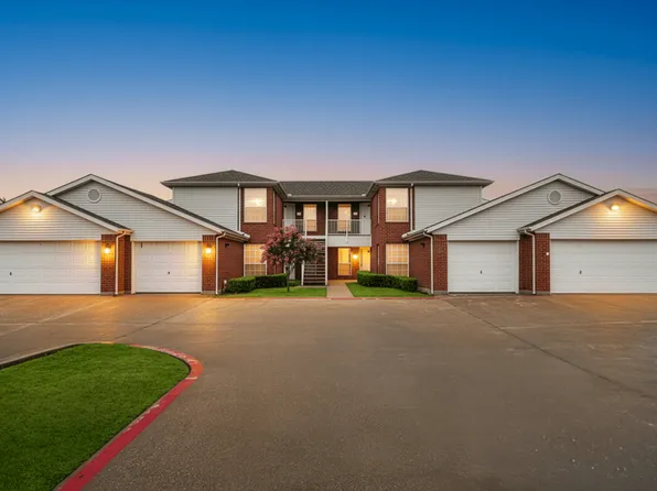 Residences at Bear Creek