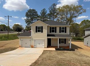 11 Campbell St, Duncan, SC 29334