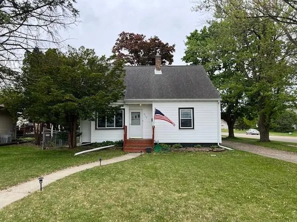 512 Jefferson Street, Oregon, WI 53575