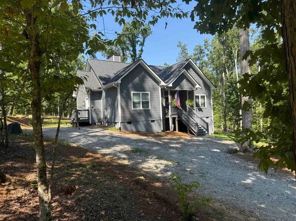 54 Lakeview Rd, Fountain Inn, SC 29644