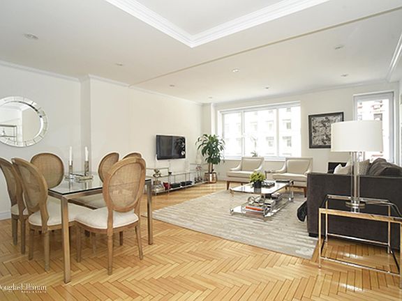 4th image of 106 Central Park S APT 5G