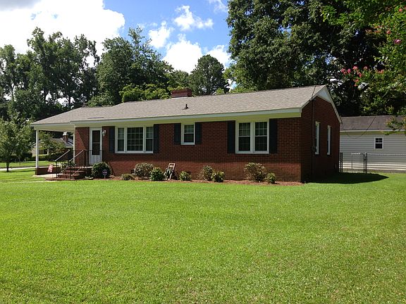 2nd image of 2416 Umstead Ave
