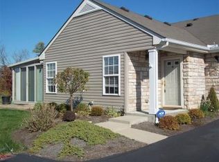 1981 Whispering Tree Dr, Miamisburg, OH 45342