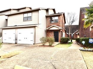 41 Meadow Creek Dr, Bossier City, LA 71111