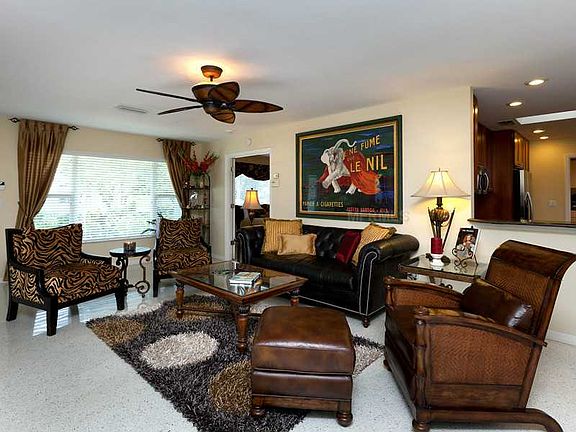 3rd image of 397 Baycrest Dr