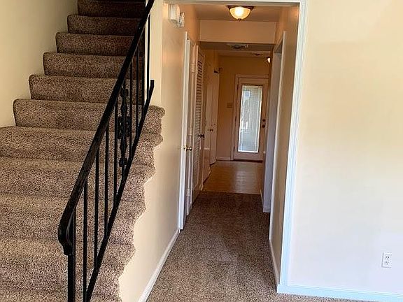 4th image of 8104 Provincetown Dr