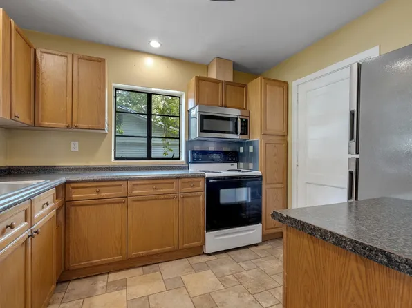 3822 Roswell Dr, Tallahassee, FL 32310