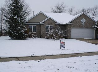 8235 Morning Dew Ct SW, Byron Center, MI 49315