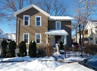 110 N Spencer St, Aurora, IL 60505