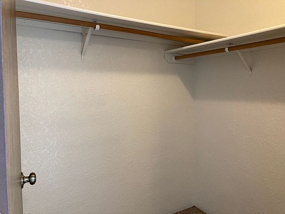 5th image of 178 Atkinson Ct #33